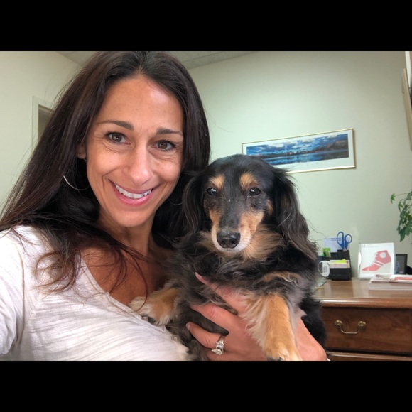 Meet your Posher, Erika - Picture 2 of 2